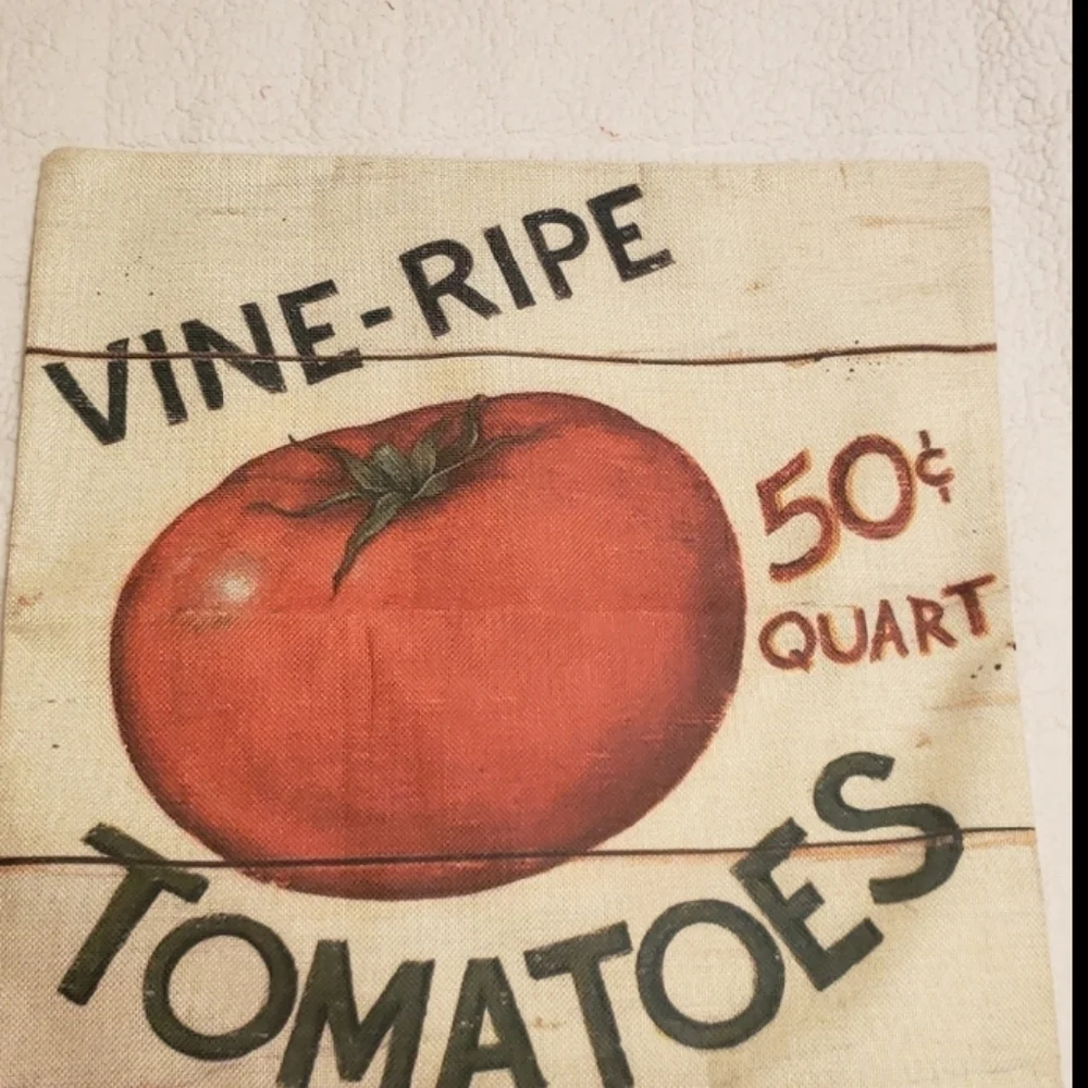 New Accent Pillow covee Tomatoe‎ theme 18 X 18